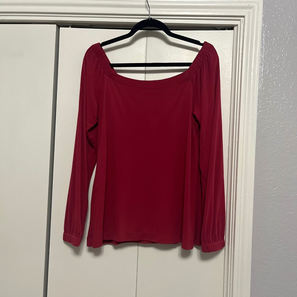 White House Black Market Rosey‎ Crepe Off The Shoulder Top Long Sleeve Red L NWT